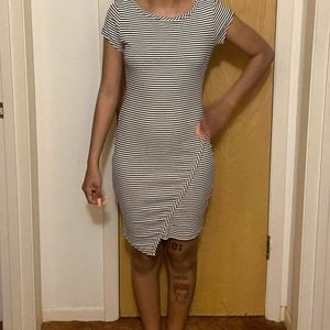 BODYCON STRIPED DRESS